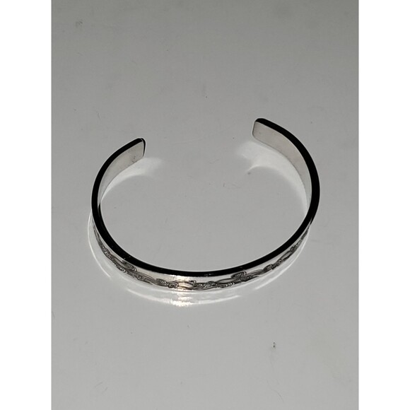 A Waves Engraved Open Bangle Cuff Bracelet Inscribed Stainless Steel - Picture 4 of 7